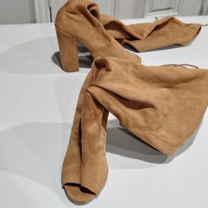 Steve Madden Kimmi Camel High Heels Over The Knee Tan Suede Women's Boots Size 9